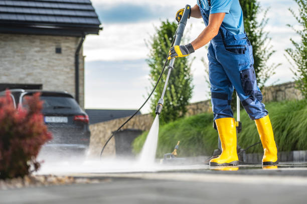 Best Fence Pressure Washing  in Shorewood, WI